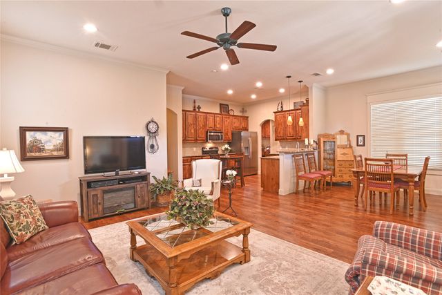 2501 Chebi Lane, Denton, TX 76209