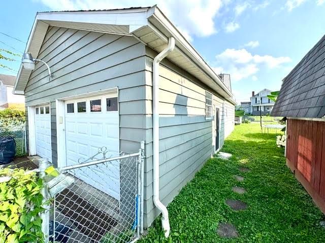 1009 Chestnut Street, Kenova, WV 25530