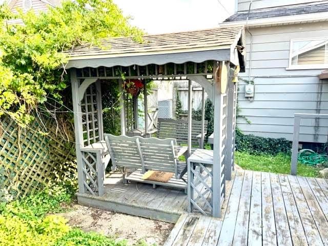 1009 Chestnut Street, Kenova, WV 25530