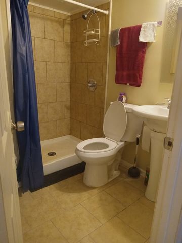 21913 Gailine Avenue, Sauk Village, IL 60411