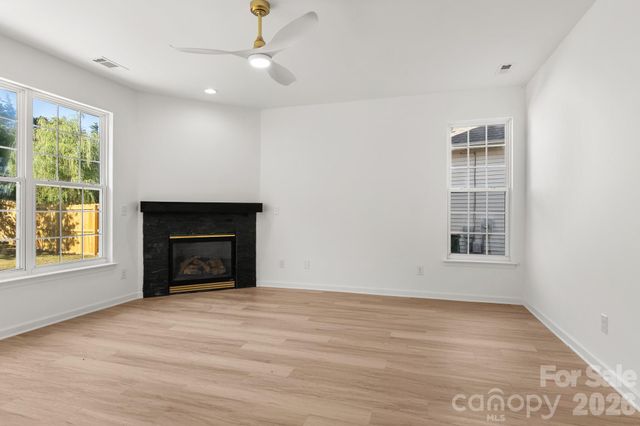 14426 Arlandes Drive, Charlotte, NC 28278