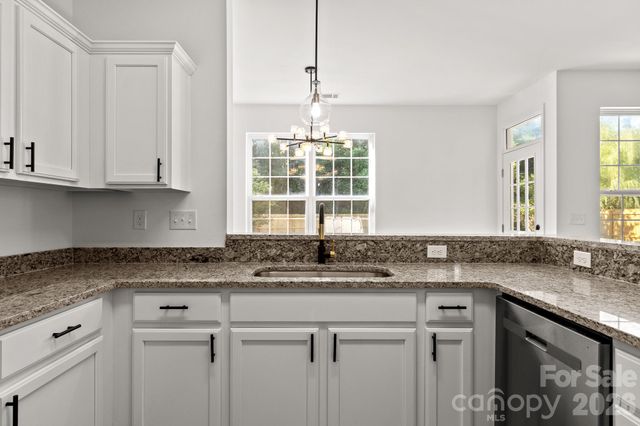 14426 Arlandes Drive, Charlotte, NC 28278