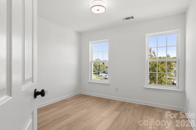 14426 Arlandes Drive, Charlotte, NC 28278