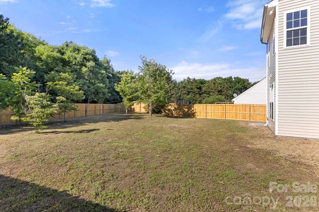 14426 Arlandes Drive, Charlotte, NC 28278
