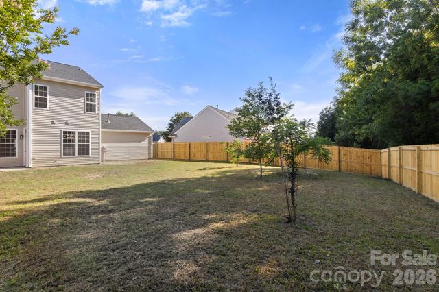 14426 Arlandes Drive, Charlotte, NC 28278