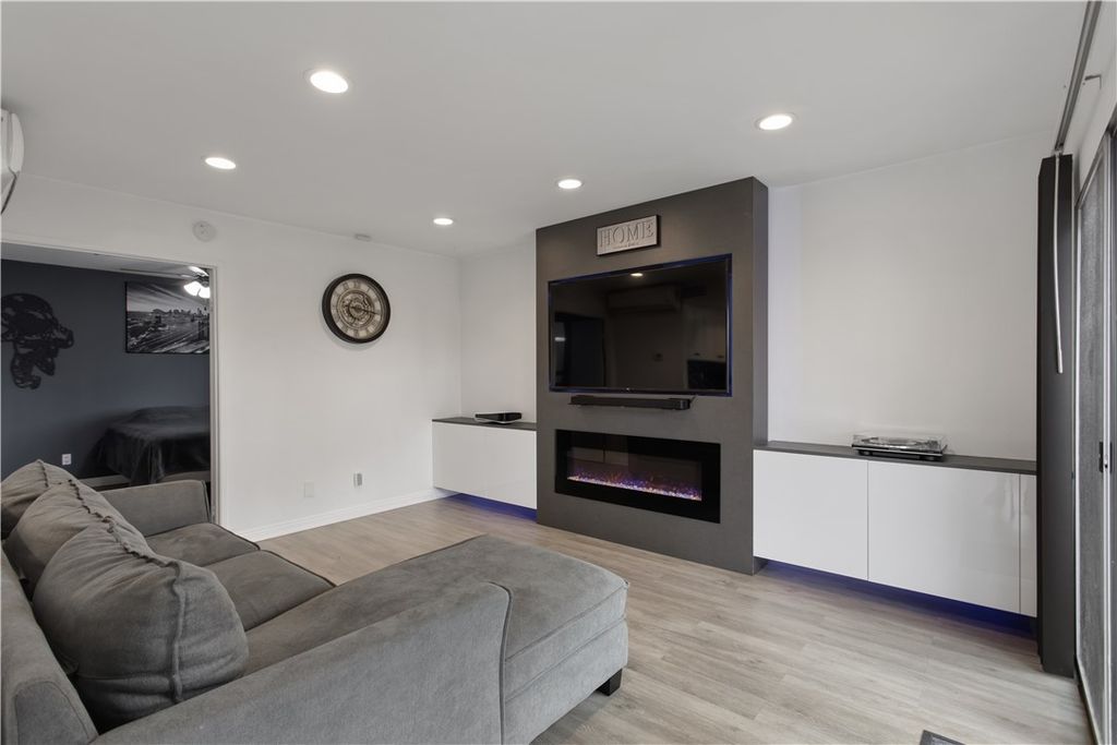 2700 Brea Boulevard 38, Fullerton, CA 92835