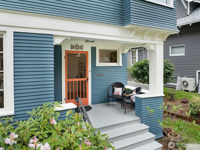 2523 32nd Avenue S, Seattle, WA 98144