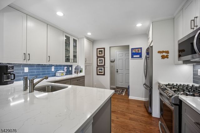 9 Sentinel Ct 9C, Chatham Twp., NJ 07928