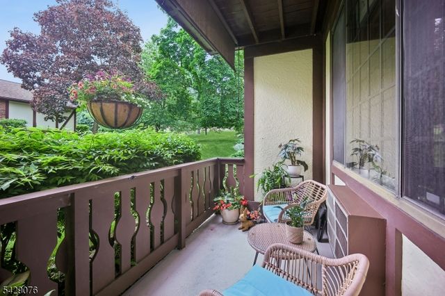 9 Sentinel Ct 9C, Chatham Twp., NJ 07928
