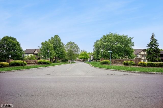 9 Sentinel Ct 9C, Chatham Twp., NJ 07928