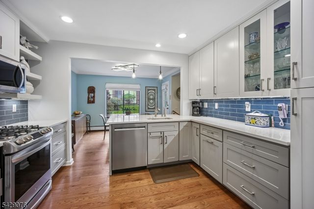 9 Sentinel Ct 9C, Chatham Twp., NJ 07928