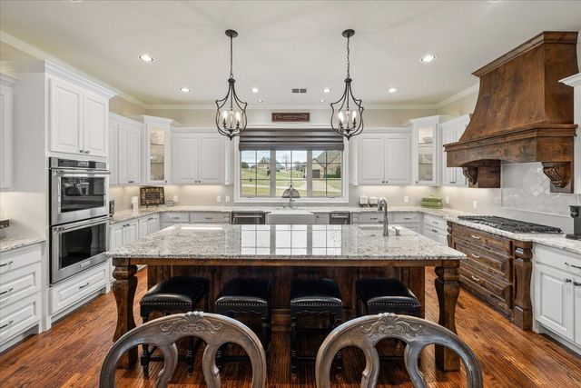 7916 Modena Drive, Fort Worth, TX 76126