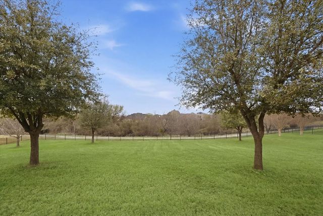 7916 Modena Drive, Fort Worth, TX 76126