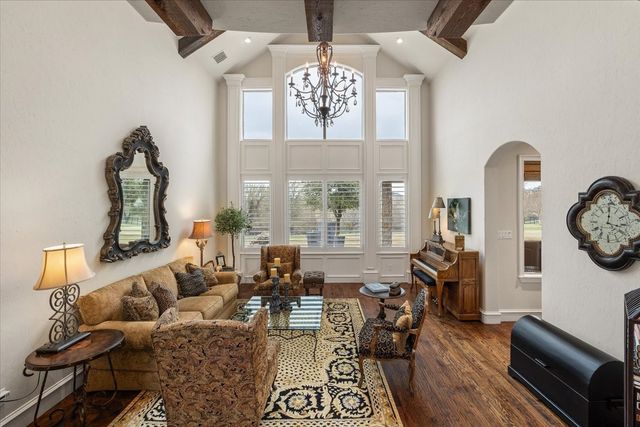 7916 Modena Drive, Fort Worth, TX 76126