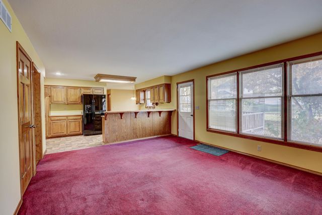 2137 E 36th Street, Joplin, MO 64804