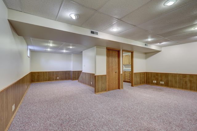 2137 E 36th Street, Joplin, MO 64804