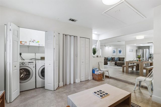 3137 CAMPBELL STREET, Sarasota, FL 34231