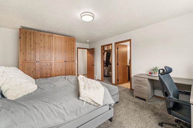 1316 S Pierce Rd, Spokane Valley, WA 99206