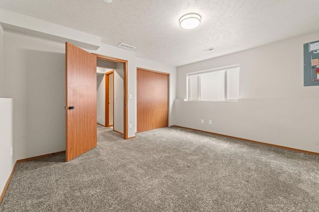 1316 S Pierce Rd, Spokane Valley, WA 99206