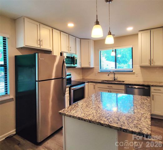 5101 Glenview Court, Charlotte, NC 28215