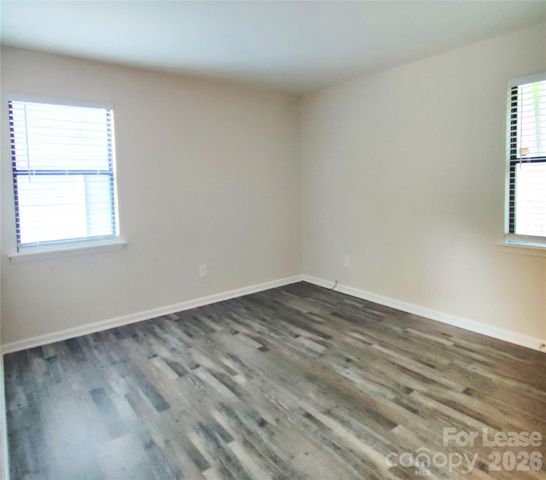 5101 Glenview Court, Charlotte, NC 28215