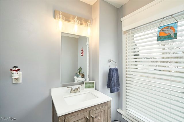 1840 6th Street, Cuyahoga Falls, OH 44221