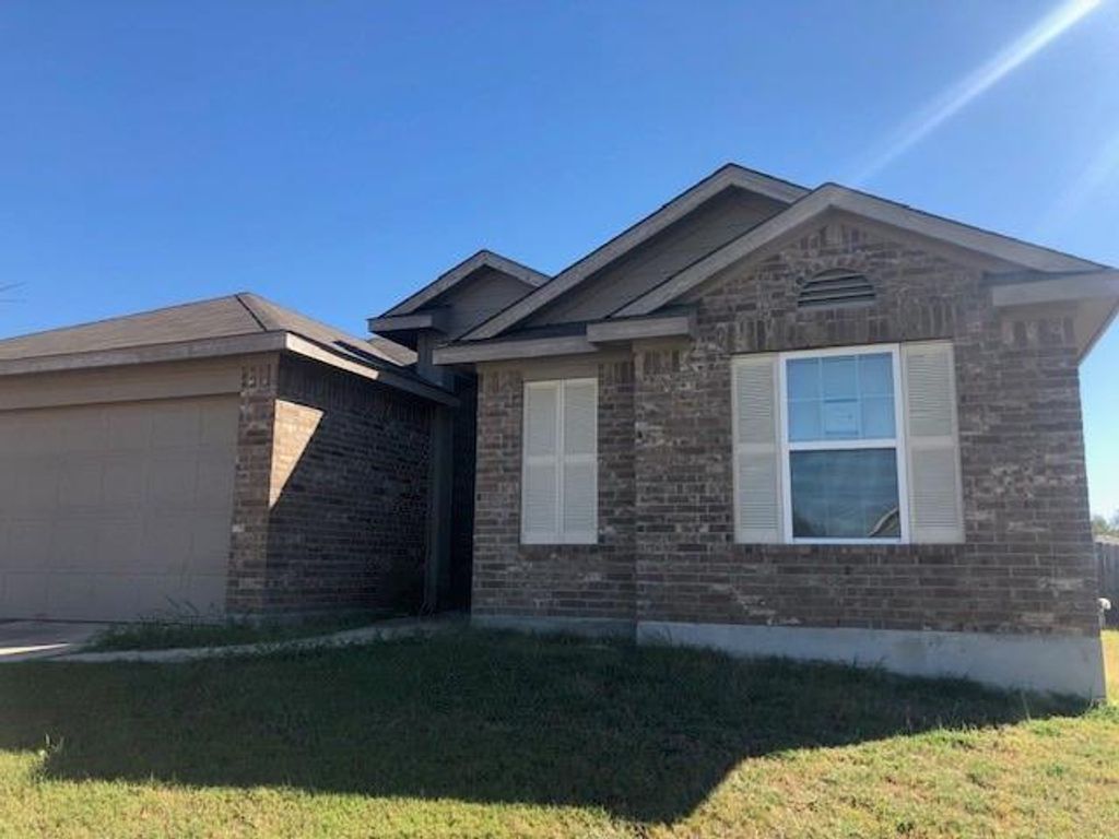 320 Gettysburg LOOP, Elgin, TX 78621