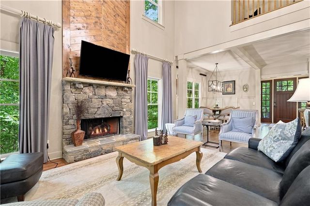 64 Gentle Dove Walk, Big Canoe, GA 30143