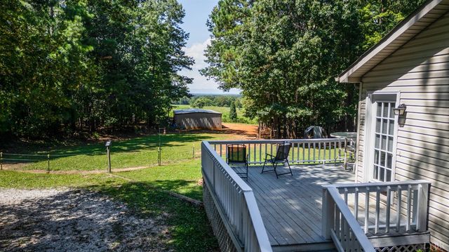 3105 Horseshoe Road, Appomattox, VA 24522