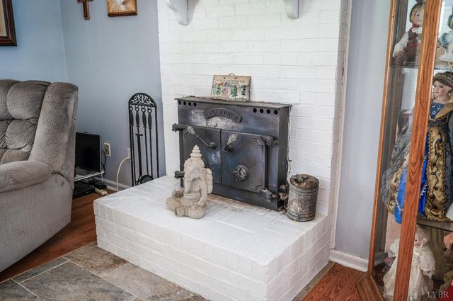 3105 Horseshoe Road, Appomattox, VA 24522