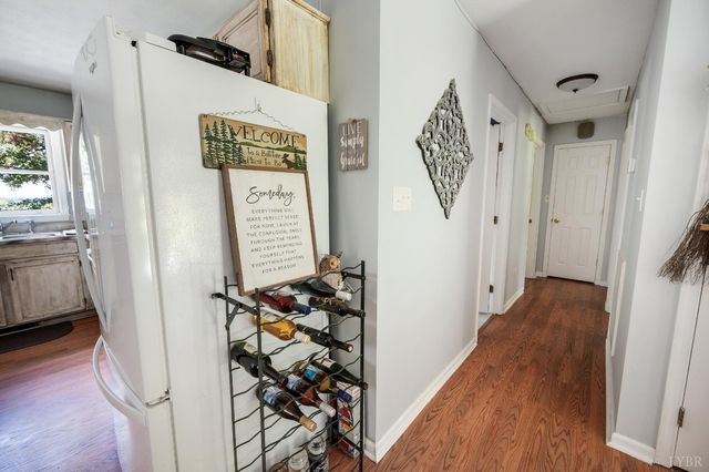 3105 Horseshoe Road, Appomattox, VA 24522