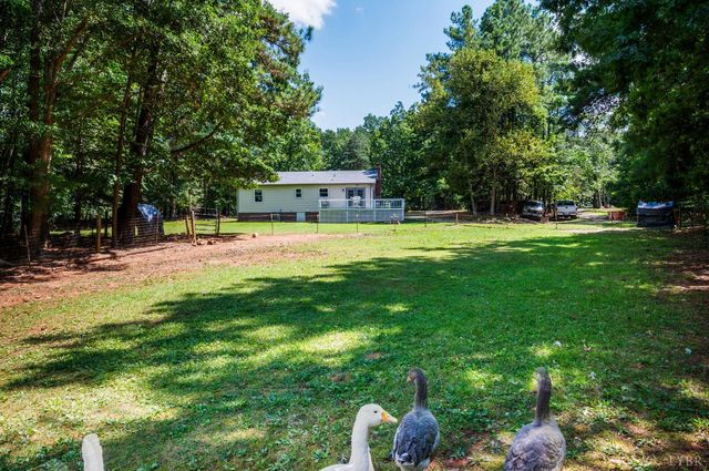 3105 Horseshoe Road, Appomattox, VA 24522