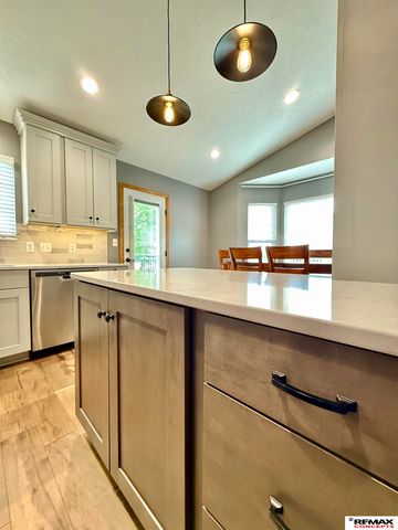 1420 SW 36th Street, Lincoln, NE 68522