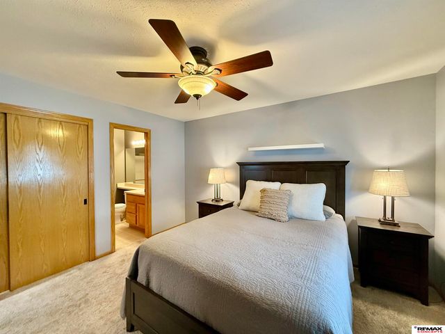 1420 SW 36th Street, Lincoln, NE 68522