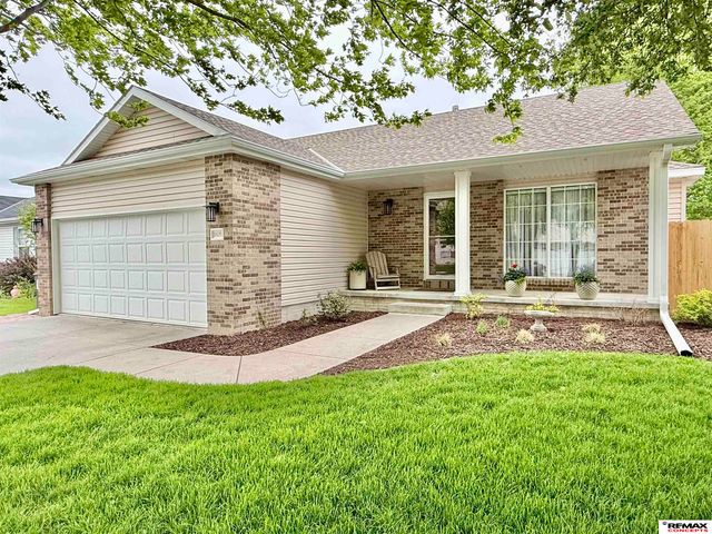 1420 SW 36th Street, Lincoln, NE 68522