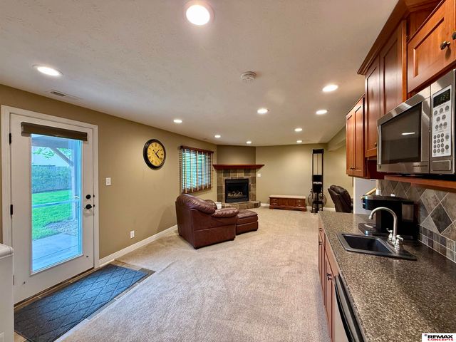 1420 SW 36th Street, Lincoln, NE 68522