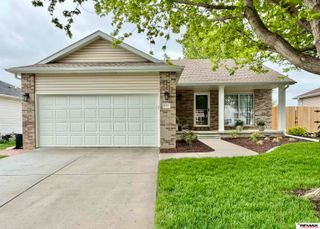 1420 SW 36th Street, Lincoln, NE 68522