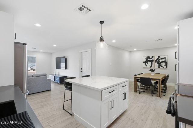 6413 E PARKVIEW Drive, Scottsdale, AZ 85257