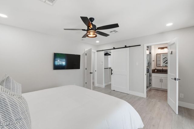 6413 E PARKVIEW Drive, Scottsdale, AZ 85257