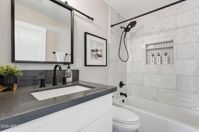 6413 E PARKVIEW Drive, Scottsdale, AZ 85257