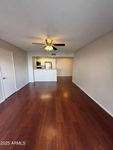 2938 N 61st Place Unit 132, Scottsdale, AZ 85251