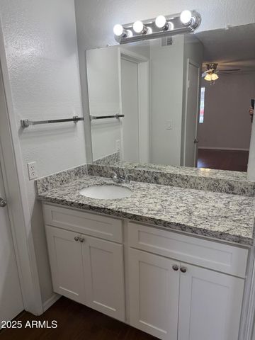 2938 N 61st Place Unit 132, Scottsdale, AZ 85251