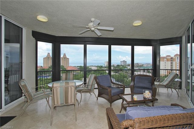 8787 Bay Colony DR # 906, Naples, FL 34108