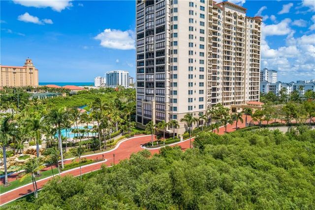 8787 Bay Colony DR 906, Naples, FL 34108