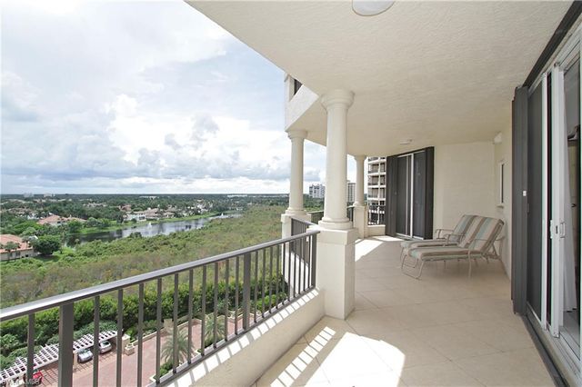 8787 Bay Colony DR # 906, Naples, FL 34108