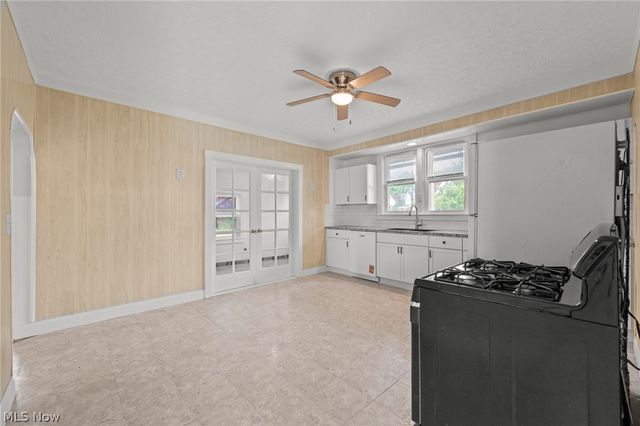 111 W Cuyahoga Falls Avenue, Akron, OH 44310