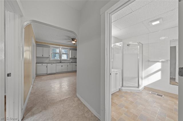 111 W Cuyahoga Falls Avenue, Akron, OH 44310