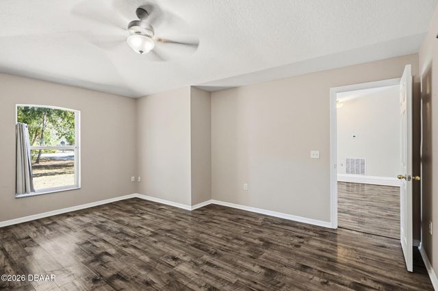 610 N Summit Avenue, Lake Helen, FL 32744