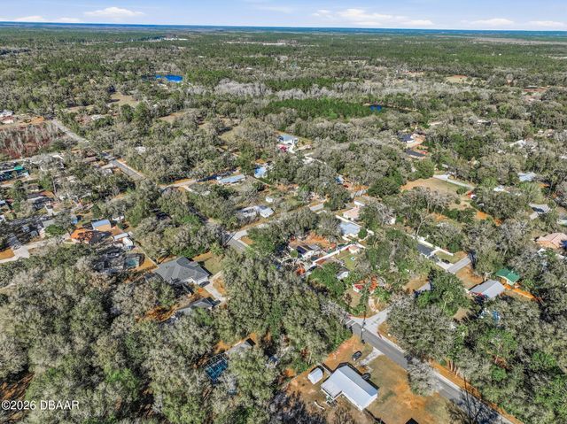 610 N Summit Avenue, Lake Helen, FL 32744