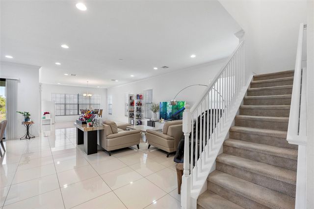 11425 Watercrest Cir, Parkland, FL 33076